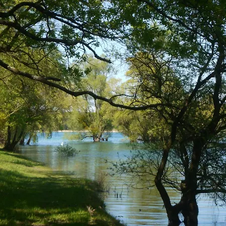 펜션 Au Clos De Marie